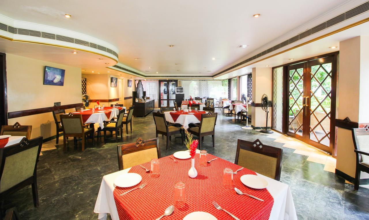 Treebo Trend Royal Inn Mysore Exterior foto