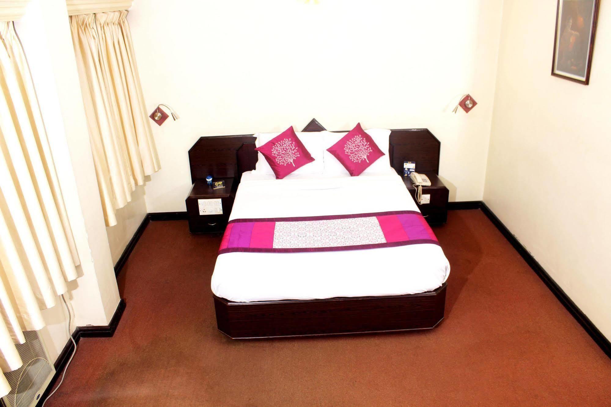 Treebo Trend Royal Inn Mysore Exterior foto